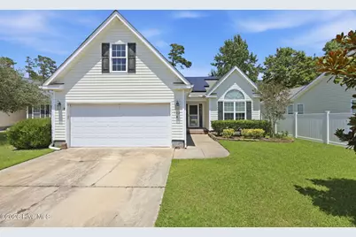 112 Bermuda View, New Bern, NC 28560 - Photo 1