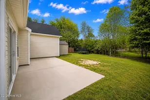 1017 Bally Bunion Lane, Burgaw, NC 28425 - Photo 30