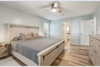 428 Holly Street, Emerald Isle, NC 28594 - Photo 18