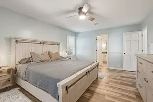 428 Holly St, Emerald Isle, NC 28594 - Photo 18
