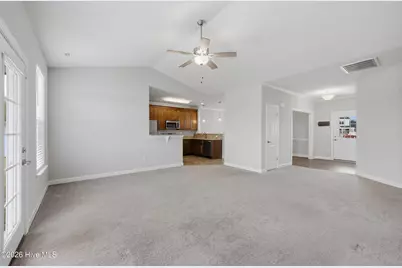 304 Mizzen Way, Elizabeth City, NC 27909 - Photo 4