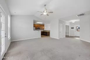 304 Mizzen Wy, Elizabeth City, NC 27909 - Photo 4