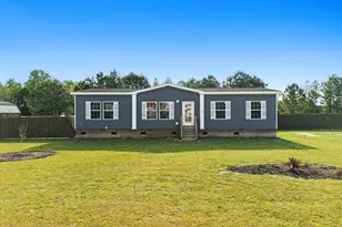 171 Emily Dr, Chadbourn, NC 28431 - Photo 1