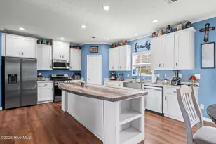 171 Emily Dr, Chadbourn, NC 28431 - Photo 8