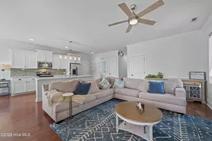 206 W Azalea Dr, Holly Ridge, NC 28445 - Photo 6