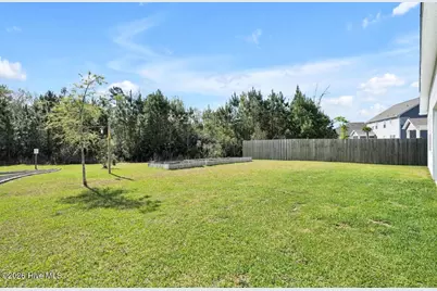 304 Edgewater Way, Surf City, NC 28445 - Photo 24