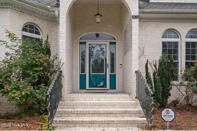 414 Crown Drive, Washington, NC 27889 - Photo 2