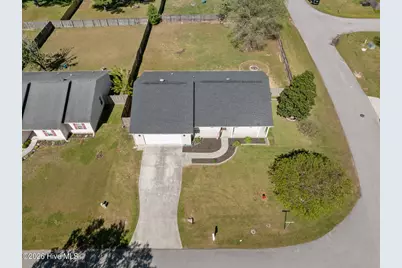 300 Carlisle Court, Jacksonville, NC 28540 - Photo 2