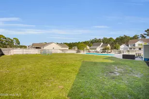 143 Tifton Cir, Cape Carteret, NC 28584 - Photo 32
