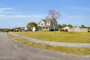 143 Tifton Cir, Cape Carteret, NC 28584 - Photo 40