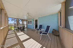 101 Delaware Ave, Carolina Beach, NC 28428 - Photo 28
