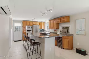 101 Delaware Ave, Carolina Beach, NC 28428 - Photo 12