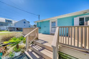101 Delaware Ave, Carolina Beach, NC 28428 - Photo 4