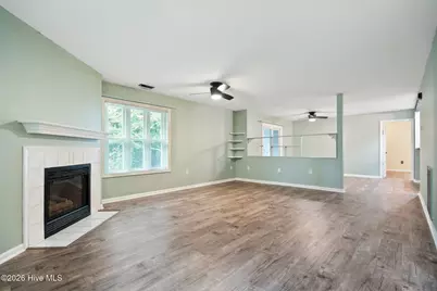 4108 Breezewood Drive #Apt 101, Wilmington, NC 28412 - Photo 8