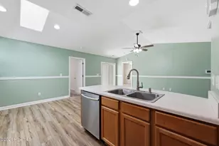 4100 Elizabeth Ave, New Bern, NC 28562 - Photo 10