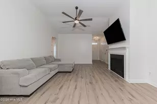 410 Peppermint Dr, Hubert, NC 28539 - Photo 8