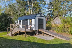 325 Broad St, Belhaven, NC 27810 - Photo 8
