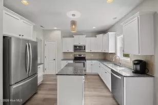 285 Scrub Oaks Dr, Hampstead, NC 28443 - Photo 8