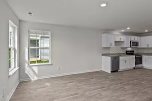303 Teddy Bear Ct, Ayden, NC 28513 - Photo 6