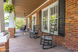 304 Minturn Ave, Hamlet, NC 28345 - Photo 6