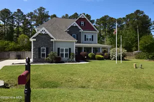612 Dezi Ln, Hubert, NC 28539 - Photo 2