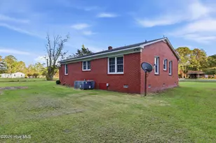 6566 Hwy 41 W, Trenton, NC 28585 - Photo 6