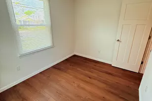 406 N Granville St, Edenton, NC 27932 - Photo 10