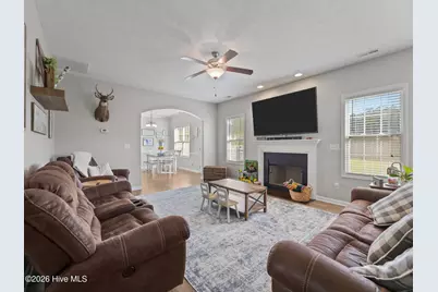 105 Sparrows Point Lane, Jacksonville, NC 28540 - Photo 10