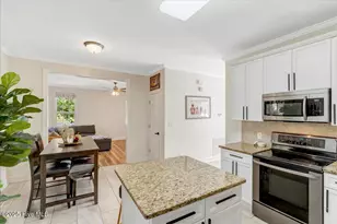 201 Sarazen Dr, Clayton, NC 27527 - Photo 10