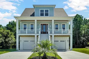 828 Lake Willow Way, Holly Ridge, NC 28445 - Photo 2