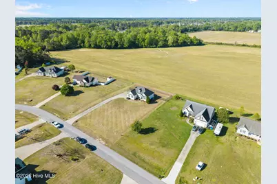832 Treyburn Circle, Greenville, NC 27858 - Photo 10