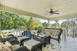 914 Oceanward Ln, Carolina Beach, NC 28428 - Photo 6