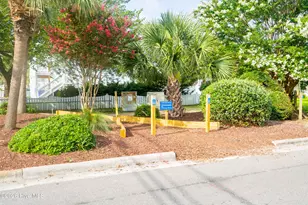 914 Oceanward Ln, Carolina Beach, NC 28428 - Photo 52