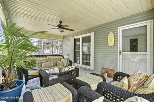 914 Oceanward Ln, Carolina Beach, NC 28428 - Photo 2