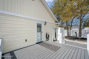 208 NE 52nd St, Oak Island, NC 28465 - Photo 48