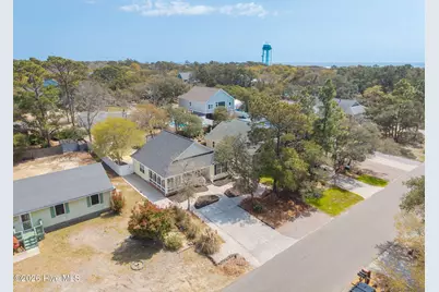 208 NE 52nd Street, Oak Island, NC 28465 - Photo 22