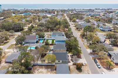 208 NE 52nd Street, Oak Island, NC 28465 - Photo 40