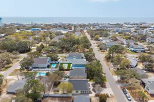 208 NE 52nd St, Oak Island, NC 28465 - Photo 40