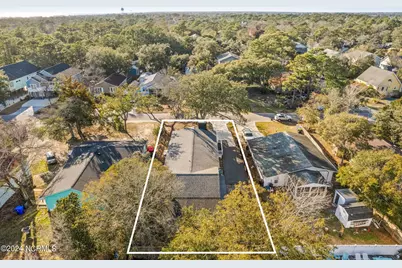 226 NE 48th Street, Oak Island, NC 28465 - Photo 44
