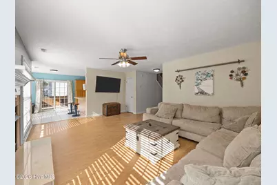 331 Rock Creek Drive S, Jacksonville, NC 28540 - Photo 12