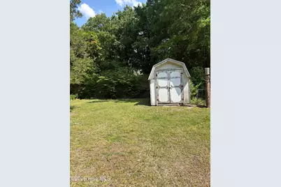 103 S Wooten Street, La Grange, NC 28551 - Photo 14