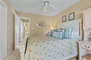 218 Sandfiddler W, Emerald Isle, NC 28594 - Photo 34