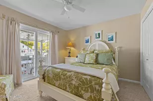 218 Sandfiddler W, Emerald Isle, NC 28594 - Photo 32