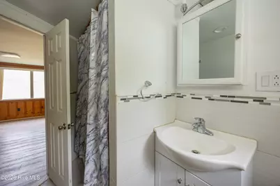 321 N Church Avenue, Garland, NC 28441 - Photo 22