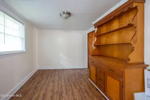 321 N Church Ave, Garland, NC 28441 - Photo 18