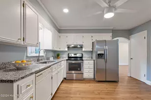 2021 Eveton Ln, Sanford, NC 27330 - Photo 10