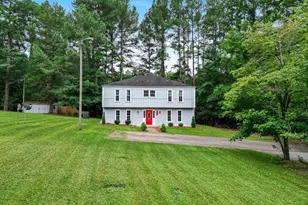 2021 Eveton Ln, Sanford, NC 27330 - Photo 4