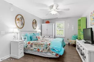 124 NE 15th St, Oak Island, NC 28465 - Photo 22