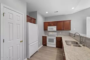 952 Great Egret Cir SW, Sunset Beach, NC 28468 - Photo 6
