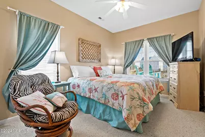 916 E Dolphin Drive, Oak Island, NC 28465 - Photo 18